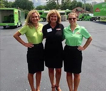 Amanda, Patricia and Stephanie Zubricki