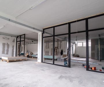 Commercial_Construction_Page_resize.jpg